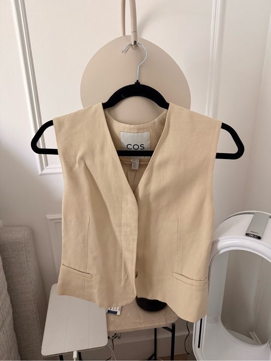 COS Tops - COS Tailored Cream V-Neck Vest